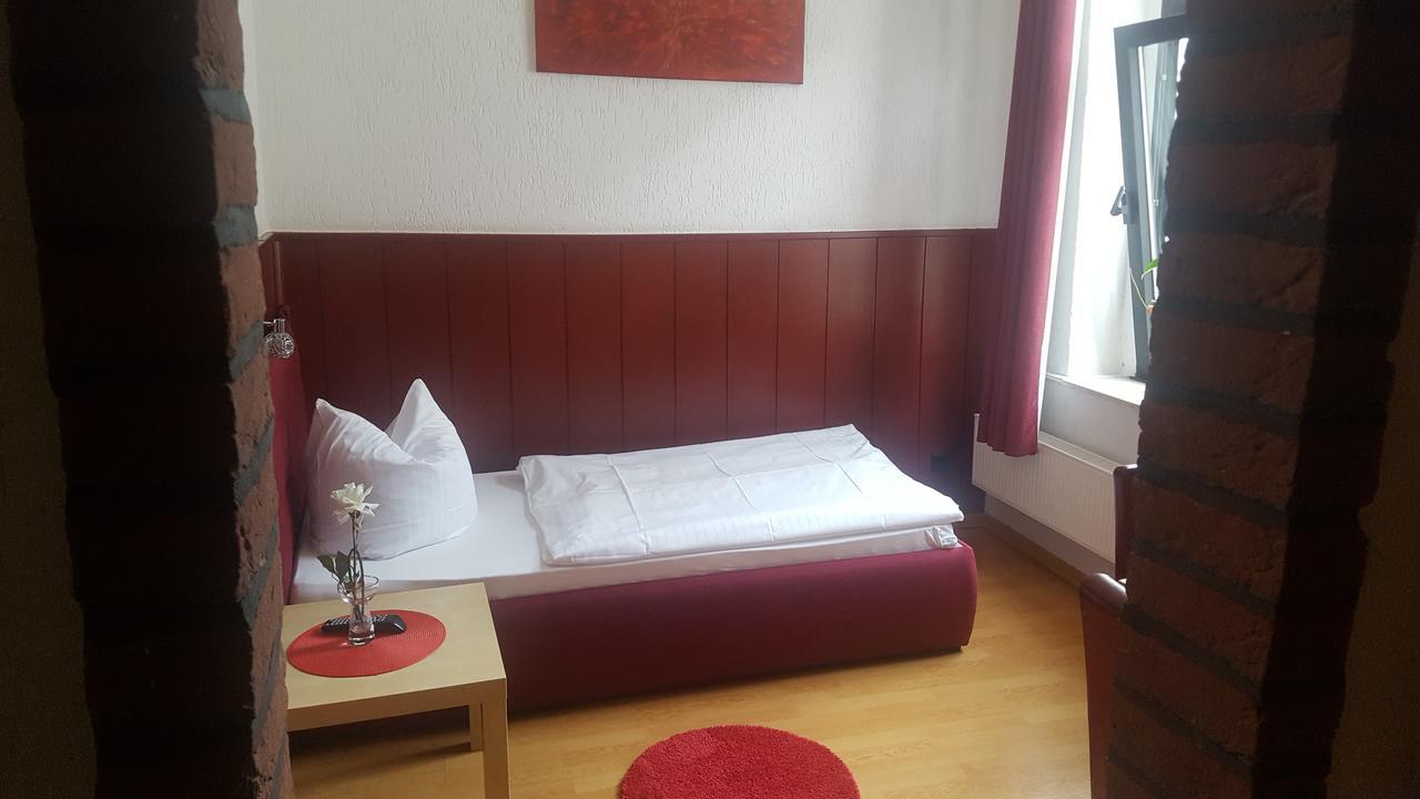 Hotel Schwanenburg Клеве Экстерьер фото